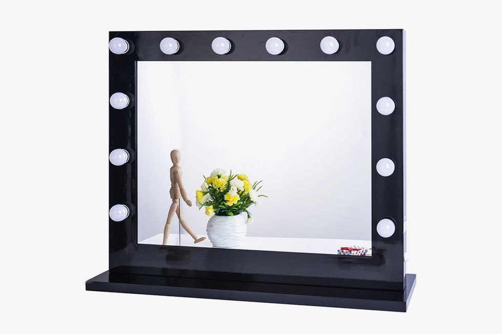 Lighted Makeup Mirrors