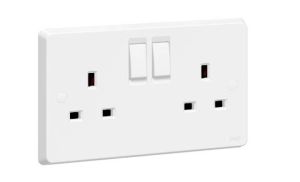 Tenby 13A 2 Gang SP Switch Socket, White - 738028